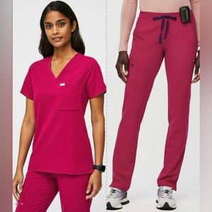 FIGS Pink Scrub Set - Catarina Top with Yola Bottoms - Size Small.
